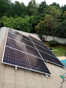perfectly-installed-pv-modules-on-the-roof